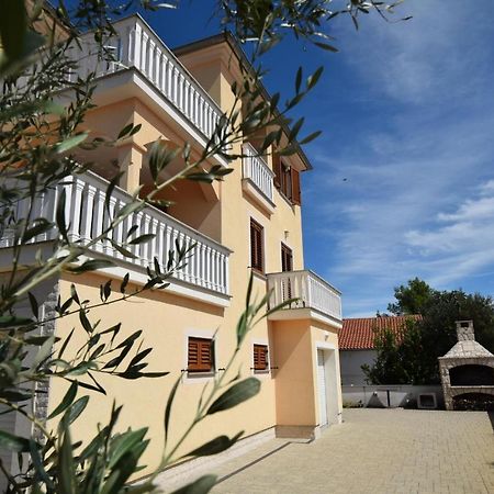 Apartment Baran Čižići Екстериор снимка